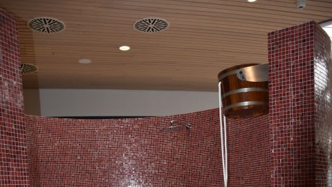 Hallen- und Freibad fresch Freising
