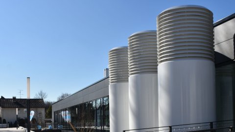 Hallen- und Freibad fresch Freising