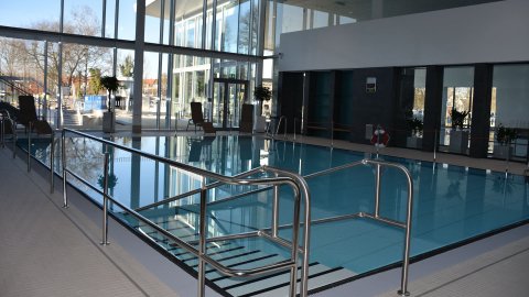 Hallen- und Freibad fresch Freising